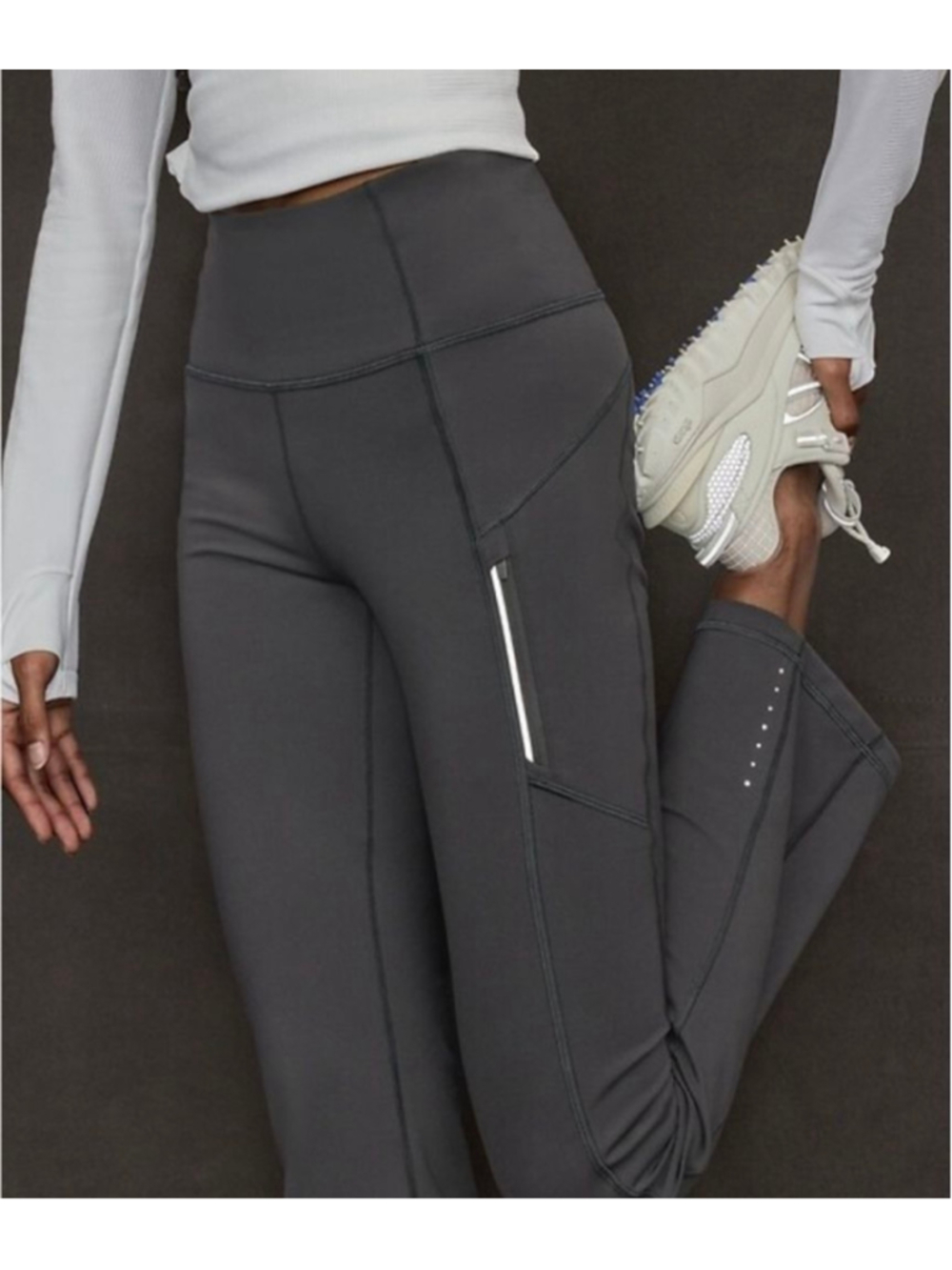 Athleta Rainier Bootcut high rise Pants S Black sporty activewear - Picture 2 of 9